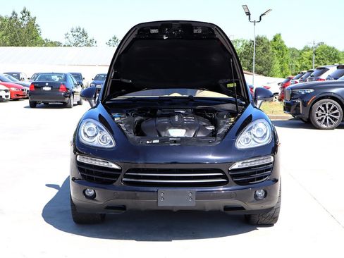 Used 2014 Porsche Cayenne Diesel AWD/4WD image 42