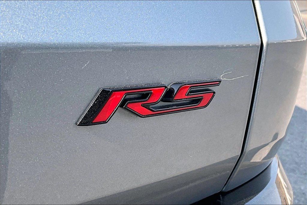 Used 2024 Chevrolet Traverse RS AWD/4WD image 8