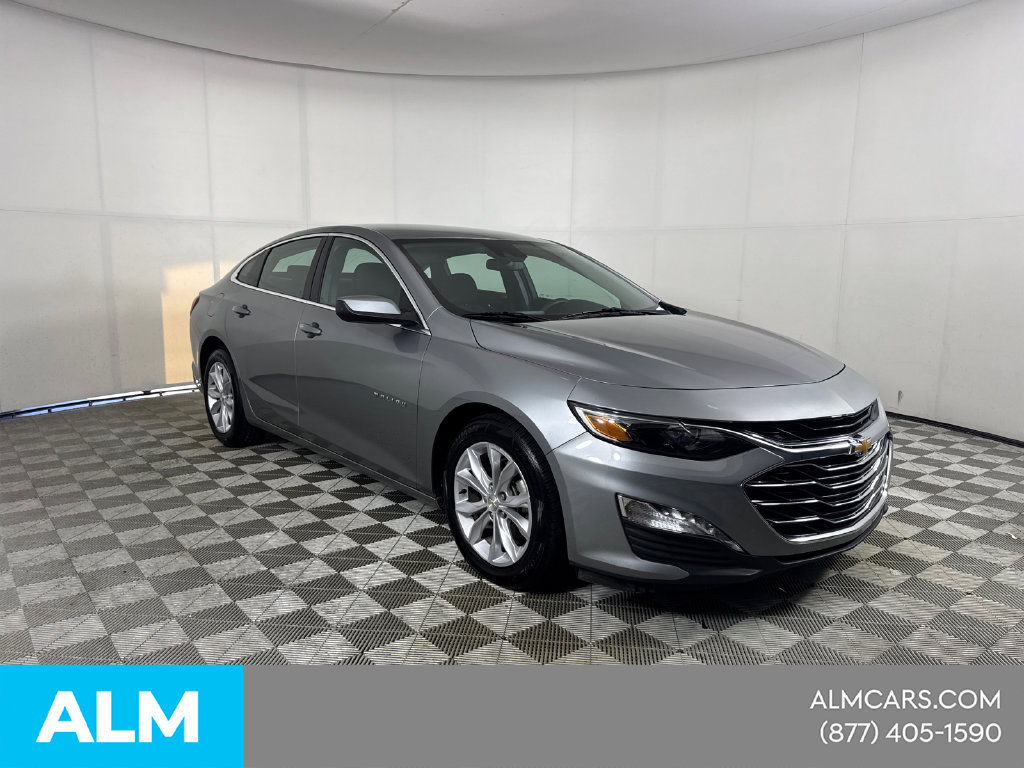 Used 2025 Chevrolet Malibu LT FWD image 3