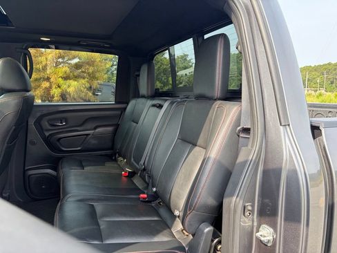 Used 2023 Nissan Titan PRO-4X w/ Pro-4x Convenience Package AWD/4WD image 41