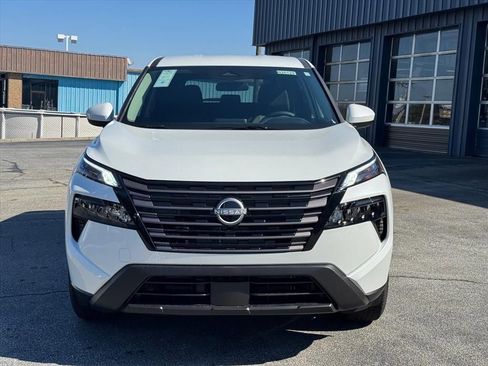 New 2026 Nissan Rogue SV w/ Cold Weather Package FWD image 8