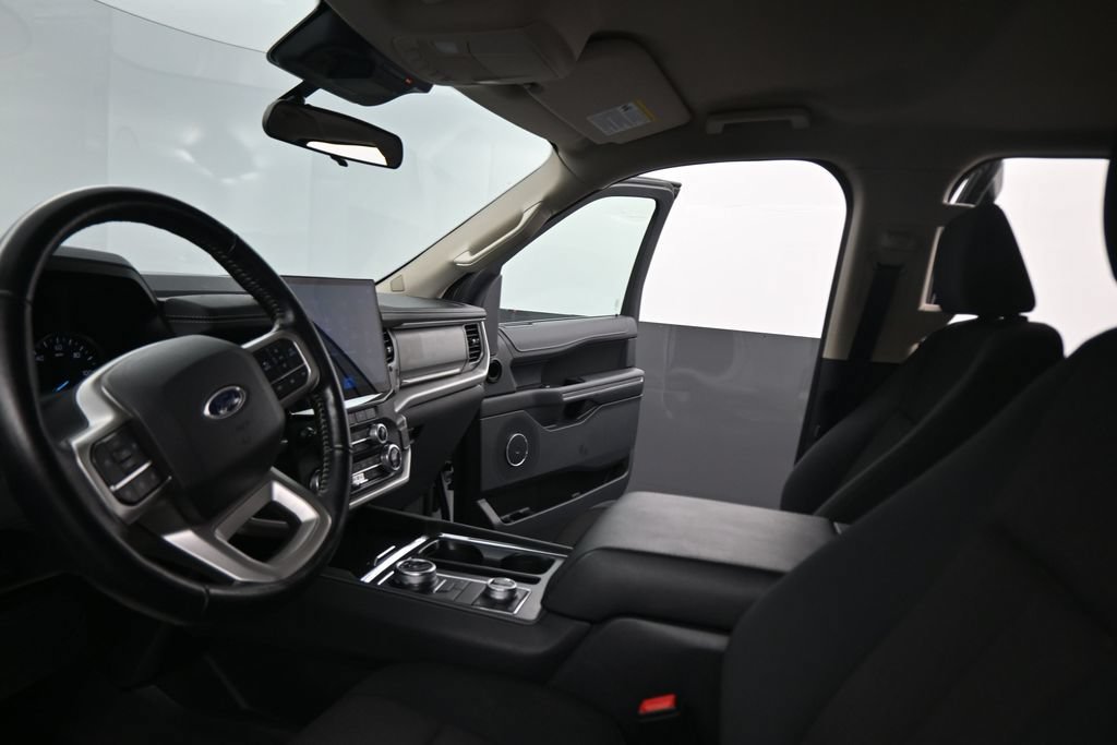 Used 2022 Ford Expedition XL AWD/4WD image 40