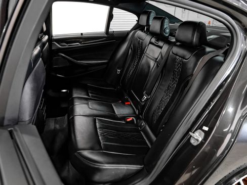 Used 2019 BMW 540i w/ M Sport Package RWD image 23