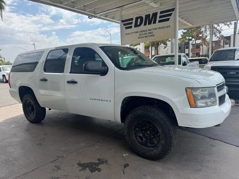 Used 2008 Chevrolet Suburban 2500 w/ Skid Plate Package image 3