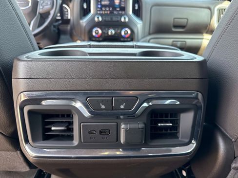 Used 2021 GMC Sierra 1500 Denali w/ Denali Ultimate Package AWD/4WD image 15