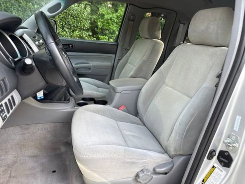 Used 2005 Toyota Tacoma 2WD Access Cab image 7