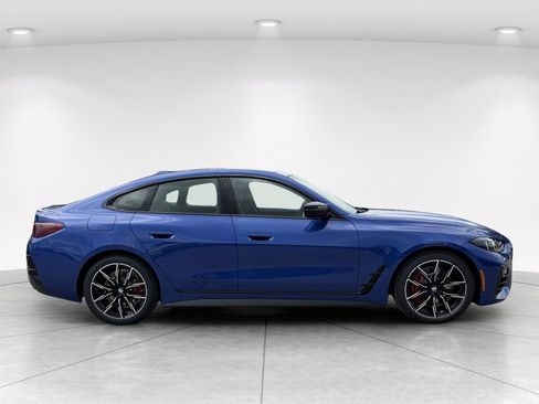 New 2026 BMW M440i w/ Premium Package RWD image 2