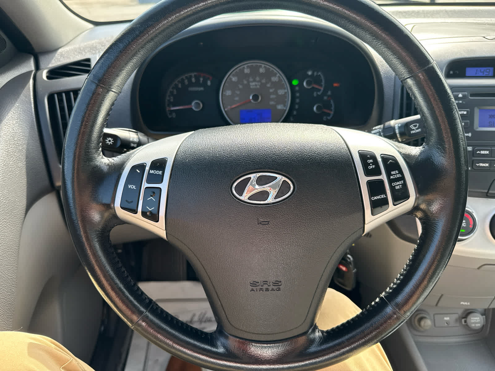 Used 2009 Hyundai Elantra SE FWD image 19