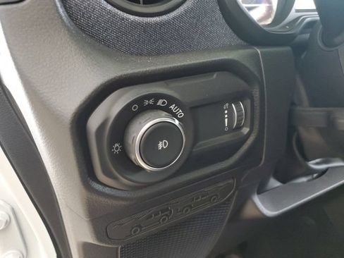 Used 2026 Jeep Wrangler Unlimited Sport w/ Dual Top Group AWD/4WD image 17