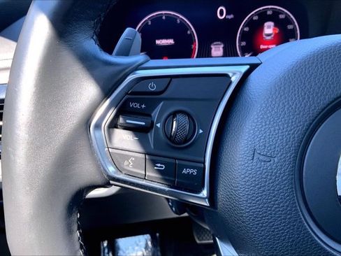 Used 2024 Acura MDX SH-AWD w/ Technology Package image 18