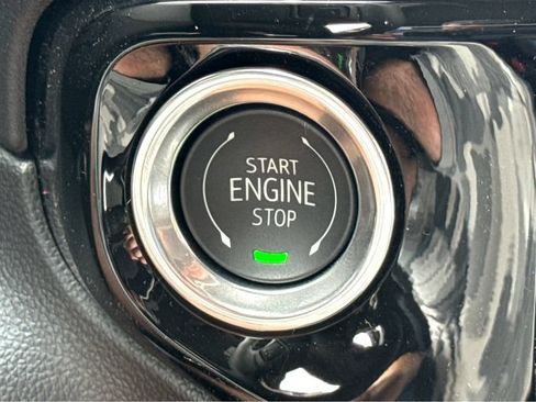 New 2026 GMC Sierra 2500 SLT AWD/4WD image 18