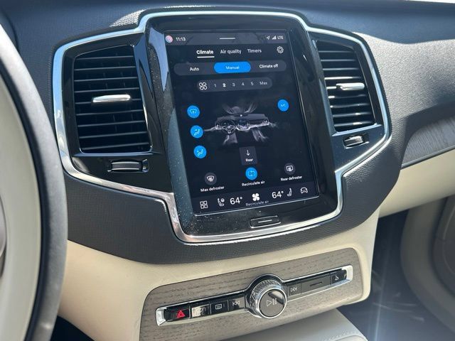 Certified 2025 Volvo XC90 T8 Plus AWD/4WD image 22