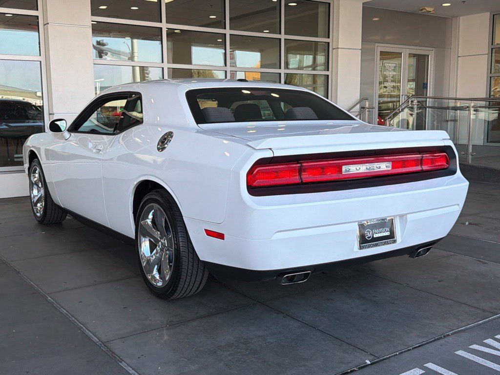 Used 2013 Dodge Challenger SXT w/ Super Sport Group RWD image 9
