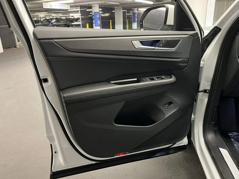 New 2026 Volkswagen Atlas Cross Sport SE image 20