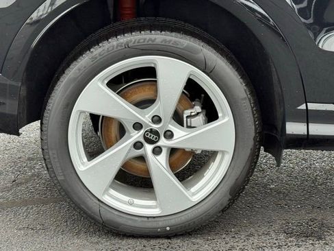 New 2025 Audi Q5 Premium Plus image 6