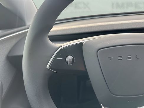 Used 2024 Tesla Model 3 Standard Range image 16