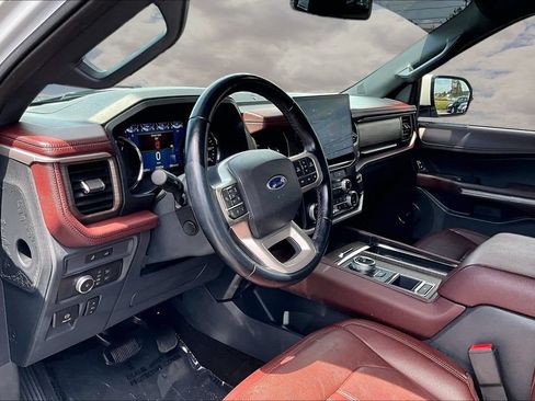 Used 2022 Ford Expedition Max Limited RWD image 16