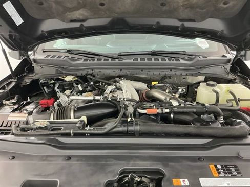 Used 2023 Ford F350 Platinum AWD/4WD image 36