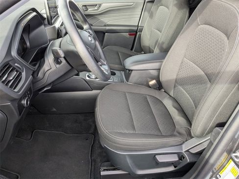 Used 2025 Ford Escape Active image 20