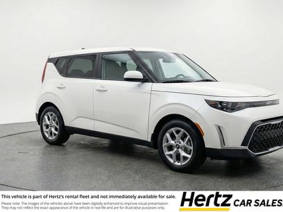 Used 2025 Kia Soul LX w/ LX Technology Package