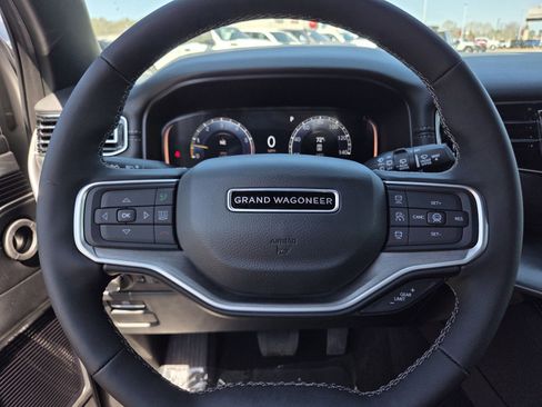 New 2026 Jeep Grand Wagoneer L Limited w/ Premium Group II AWD/4WD image 21