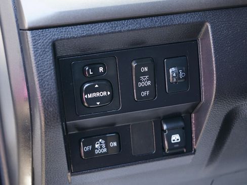 Used 2016 Toyota Tundra SR5 w/ TRD Off Road Package AWD/4WD image 17