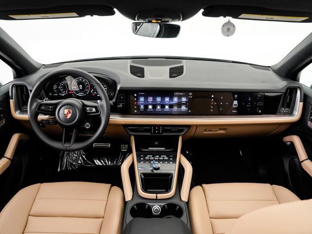 Certified 2026 Porsche Cayenne AWD/4WD image 21