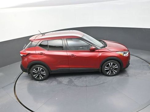 Used 2018 Nissan Kicks SV image 27