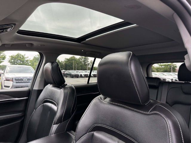 Used 2022 Jeep Grand Cherokee Limited 4xe AWD/4WD image 2