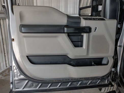 Used 2020 Ford F250 XL w/ STX Appearance Package AWD/4WD image 43