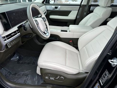Used 2024 Hyundai Santa Fe Calligraphy image 24