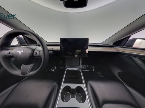 Used 2023 Tesla Model Y Long Range AWD/4WD image 26