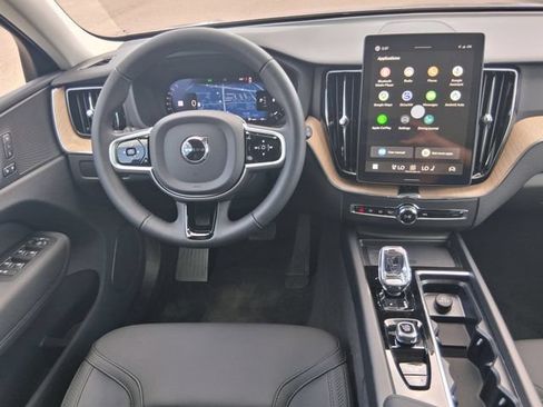 New 2026 Volvo XC60 B5 Plus w/ Protection Package Premier AWD/4WD image 10