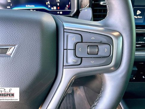 Used 2025 Chevrolet Silverado 1500 RST image 19