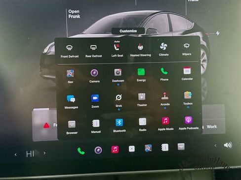 Used 2022 Tesla Model Y Long Range image 16