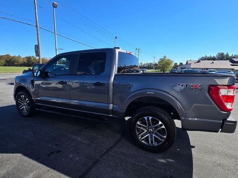 Used 2022 Ford F150 XL w/ STX Appearance Package AWD/4WD image 5