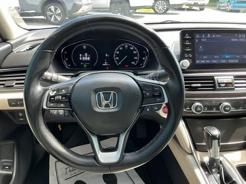 Used 2021 Honda Accord EX-L image 18
