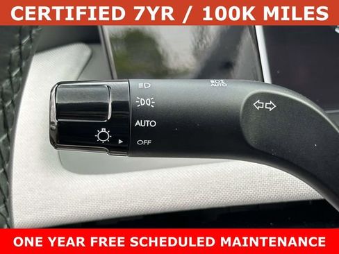 Used 2025 Hyundai Tucson Limited FWD image 27