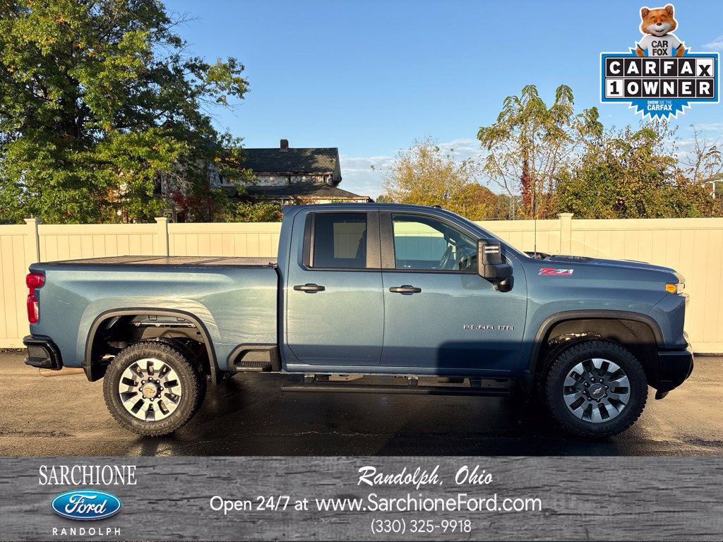 Used 2024 Chevrolet Silverado 2500 Custom w/ Custom Convenience Package AWD/4WD image 1