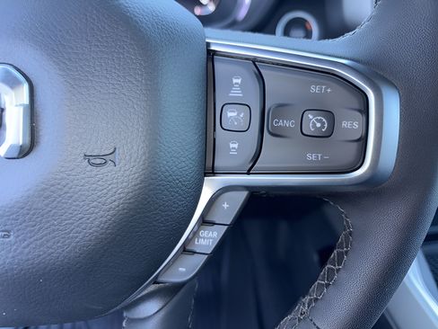 Used 2026 RAM 1500 Big Horn AWD/4WD image 15