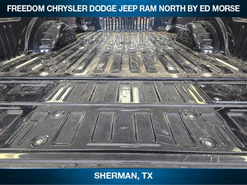 Used 2025 Ford F350 Lariat w/ Chrome Package image 22