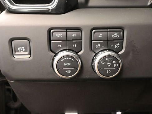 Used 2024 GMC Sierra 1500 Denali Ultimate AWD/4WD image 39