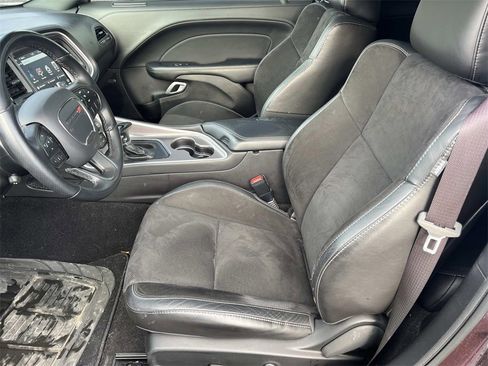 Used 2021 Dodge Challenger GT w/ Plus Package image 14