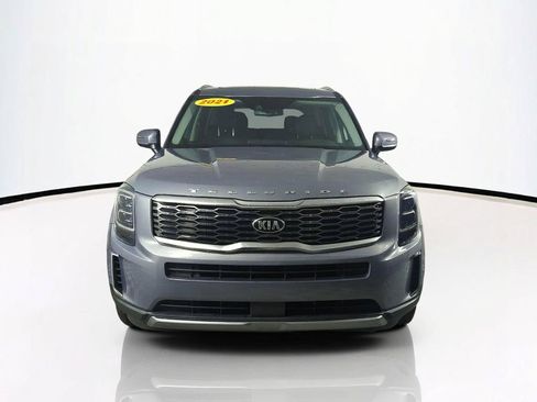 Used 2021 Kia Telluride EX w/ EX Premium Package FWD image 3