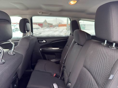 Used 2018 Dodge Journey SE w/ Connectivity Group image 31