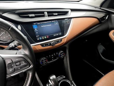 Used 2021 Buick Encore GX Essence w/ Experience Buick Package image 7