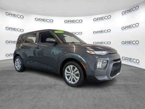 Used 2021 Kia Soul LX image 1
