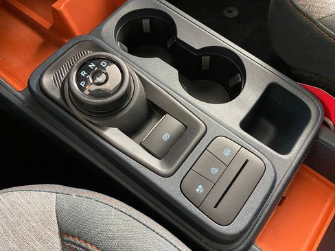 Used 2023 Ford Maverick XLT image 17