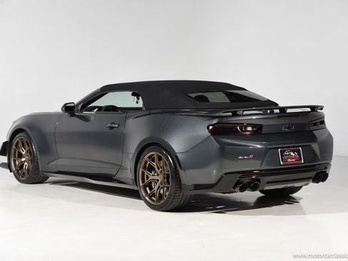 Used 2017 Chevrolet Camaro ZL1 RWD image 6