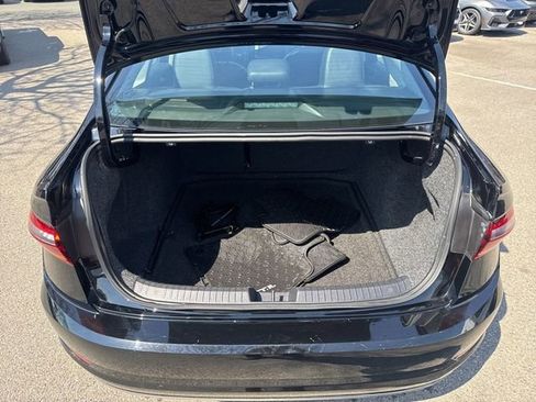 Used 2019 Volkswagen Jetta SE FWD image 26